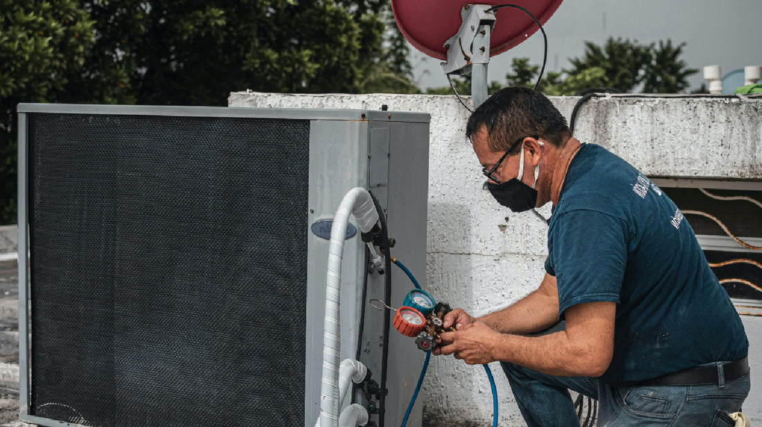 Tipuri de Pompe de Căldură: Ghidul Complet pentru Alegerea Celei Mai Bune Soluții